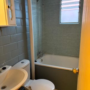 CASA VENTA SOLIDA  MELIPILLA full