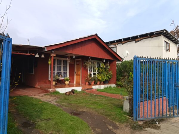 VENTA DE CASA CON SITIO EN MALLARAUCO, MELIPILLA